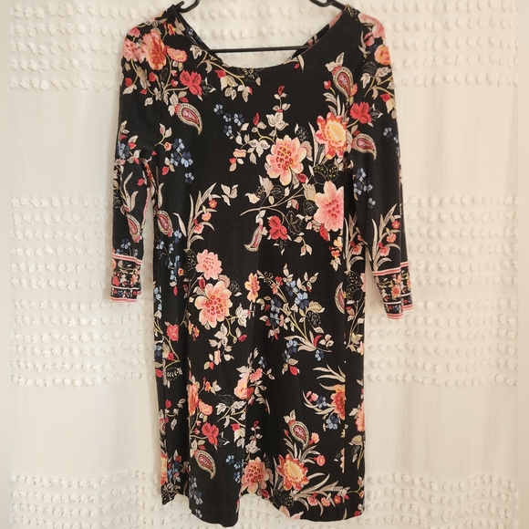 Black & pink floral print long sleeved dress from the Loft, size small in petite - Picture 1 of 3